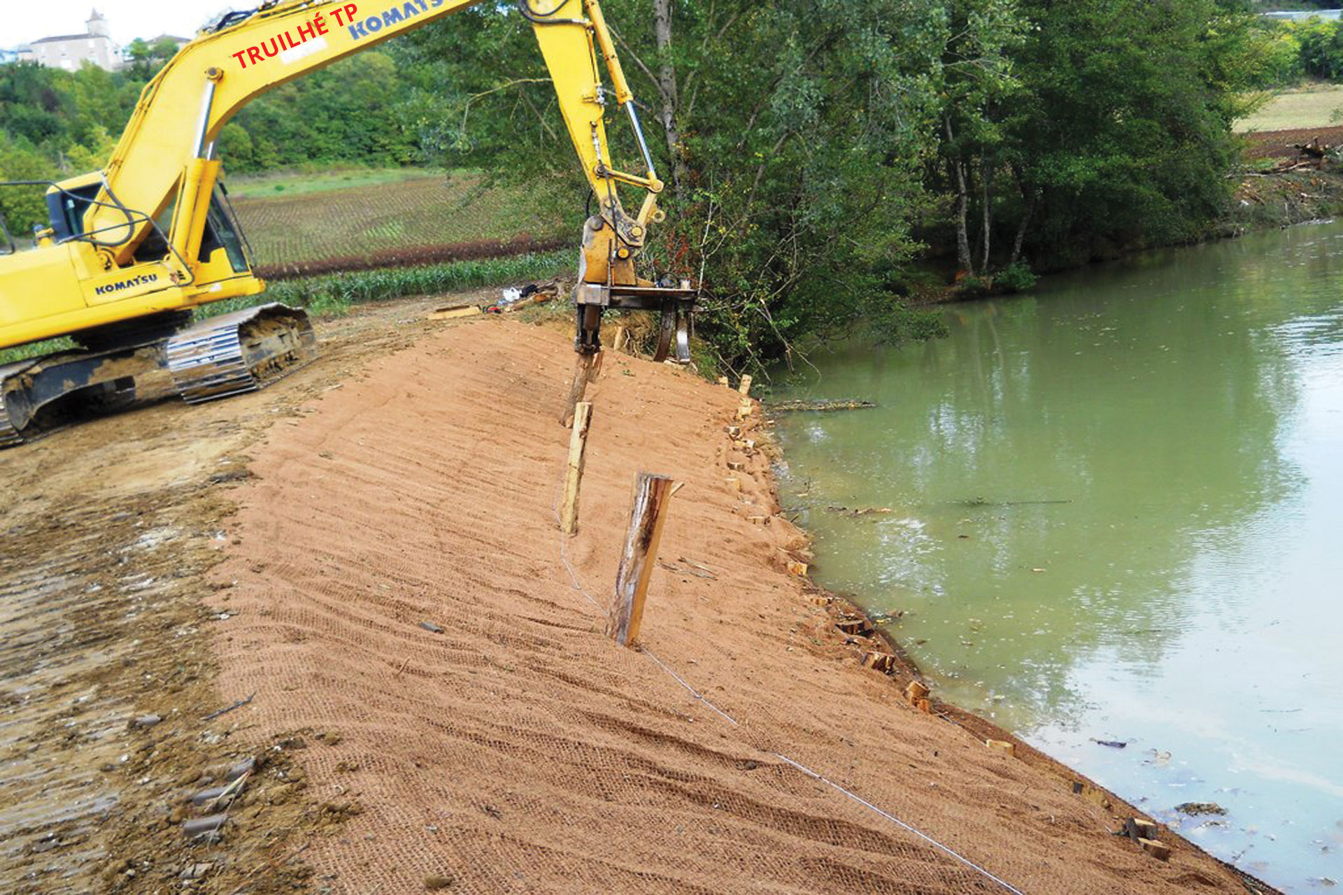 Restauration berge-Riviere le Gers-travaux Truilhé TP