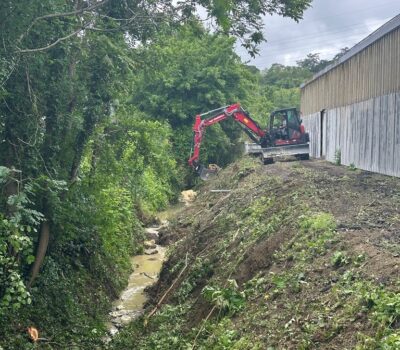 Travaux Berge Enrochement Pavie Gers